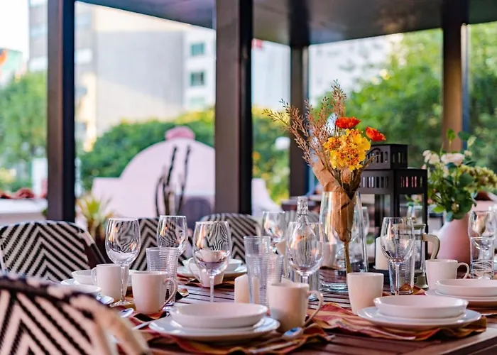 Ideal For Groups, Rooftop, Bbq, Walk To Reforma Сasa de vacaciones *
