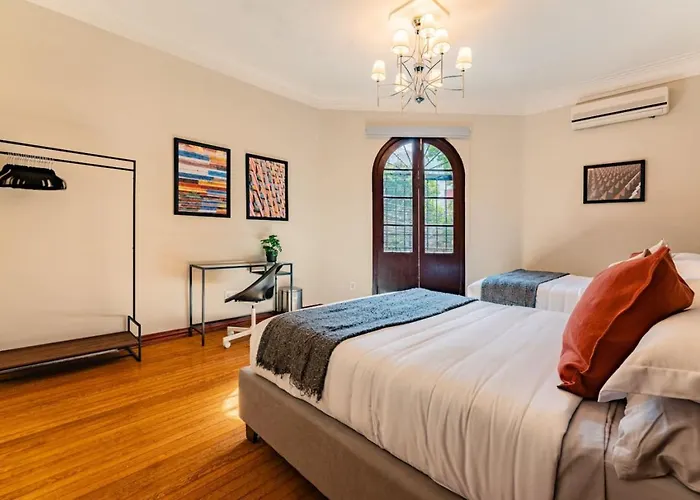 Ideal For Groups, Rooftop, Bbq, Walk To Reforma Сasa de vacaciones *