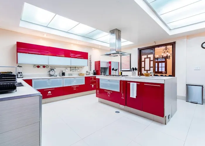 Сasa de vacaciones Ideal For Groups, Rooftop, Bbq, Walk To Reforma *
